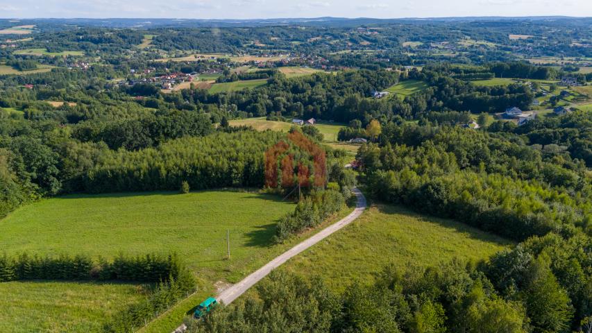 Widokowa działka w malowniczej okolicy Kielnarowa