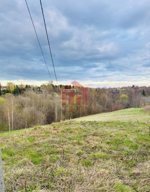 Działka 19 ar Matysówka z panoramą na miasto