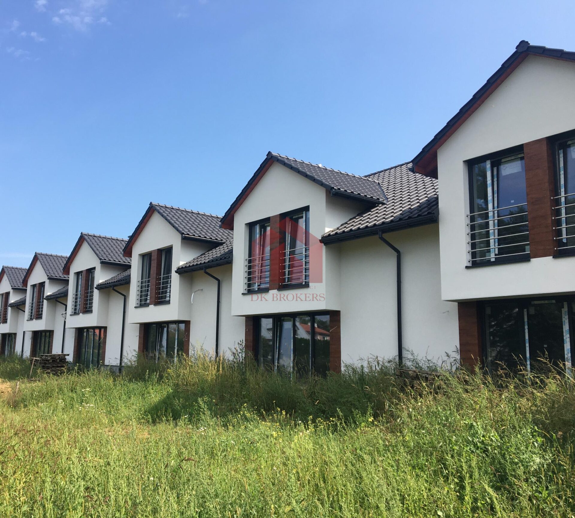 ZWIĘCZYCA Bliźniaki i Szeregówki od 499000 zł