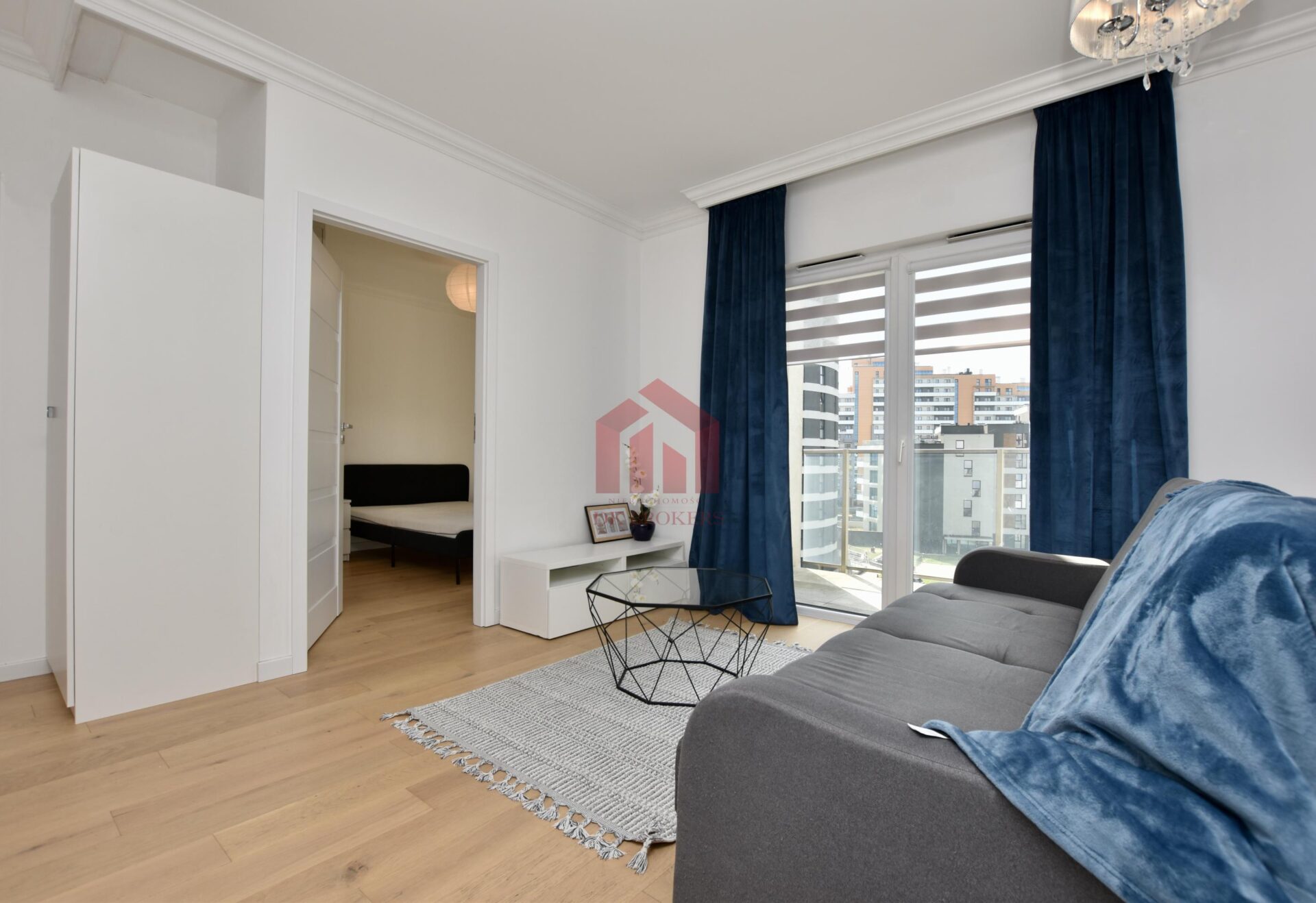 salon z aneksem + 2 sypialnie, Capital Towers