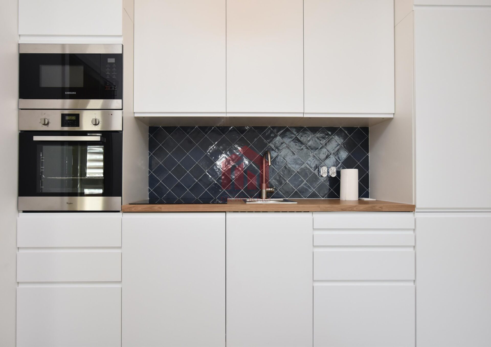 salon z aneksem + 2 sypialnie, Capital Towers