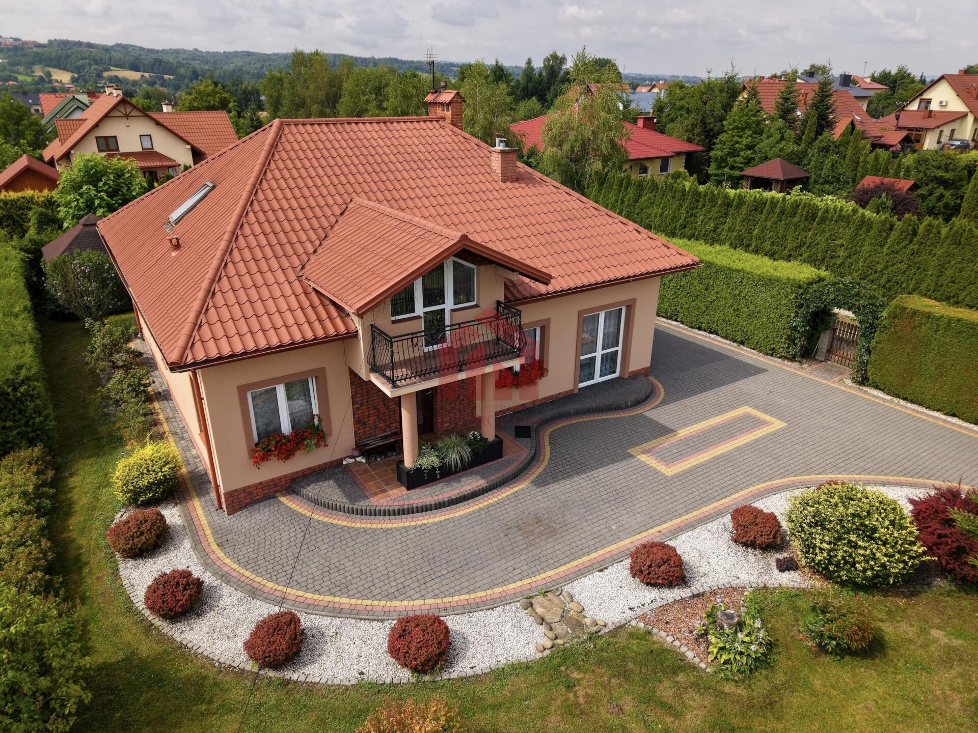 GOTOWY Dom wolnostojący Kielnarowa Działka 13ar