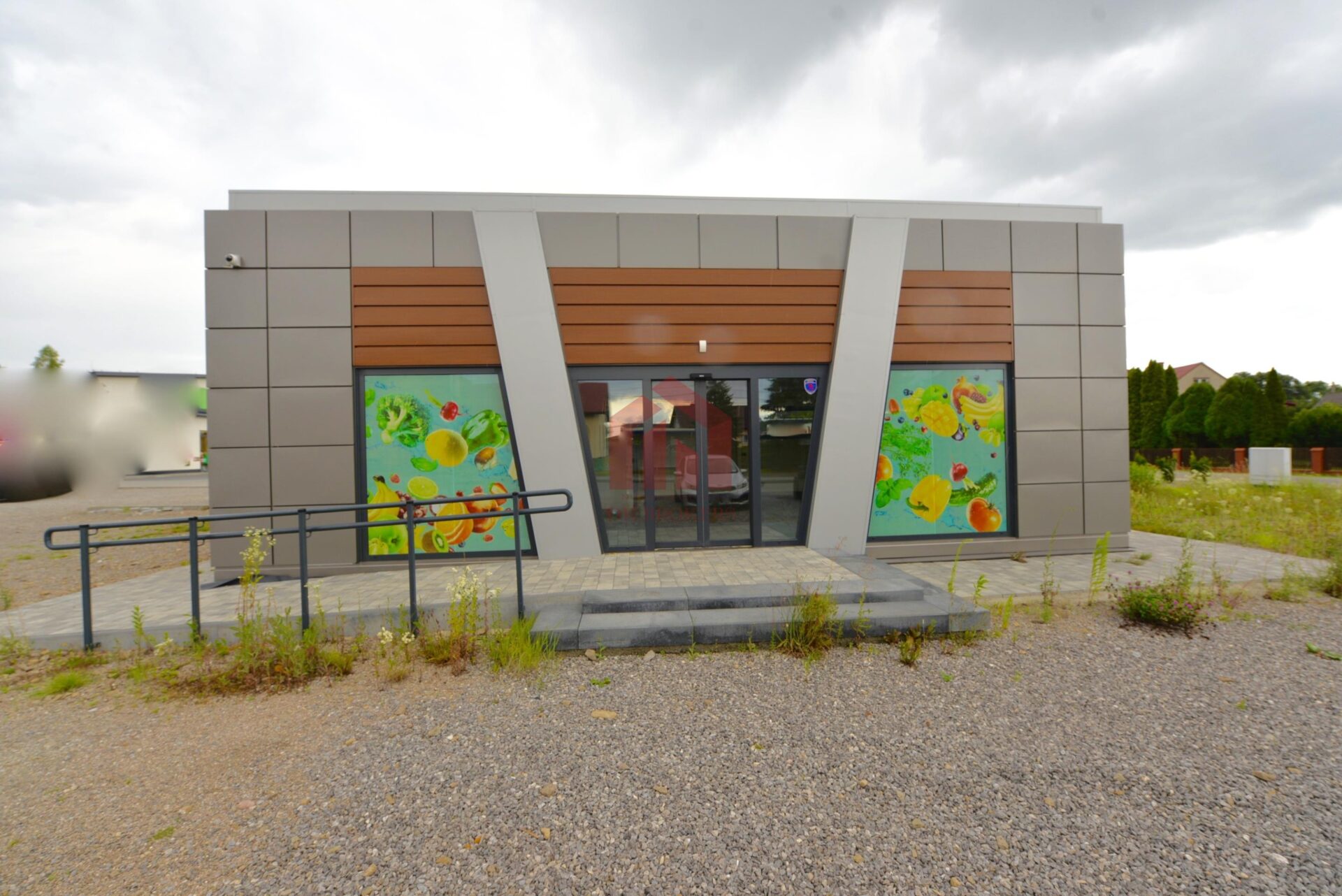 OSTRÓW Mobilny pawilon handlowy na sprzedaż