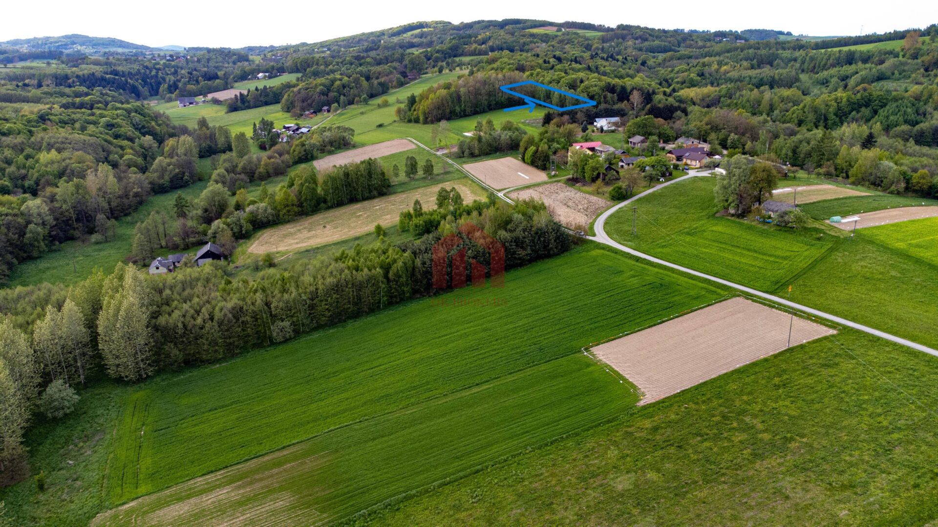 Działki budowlane 6 arów –WZ– media – widokowa okolica – Zagórze/Jodłowa