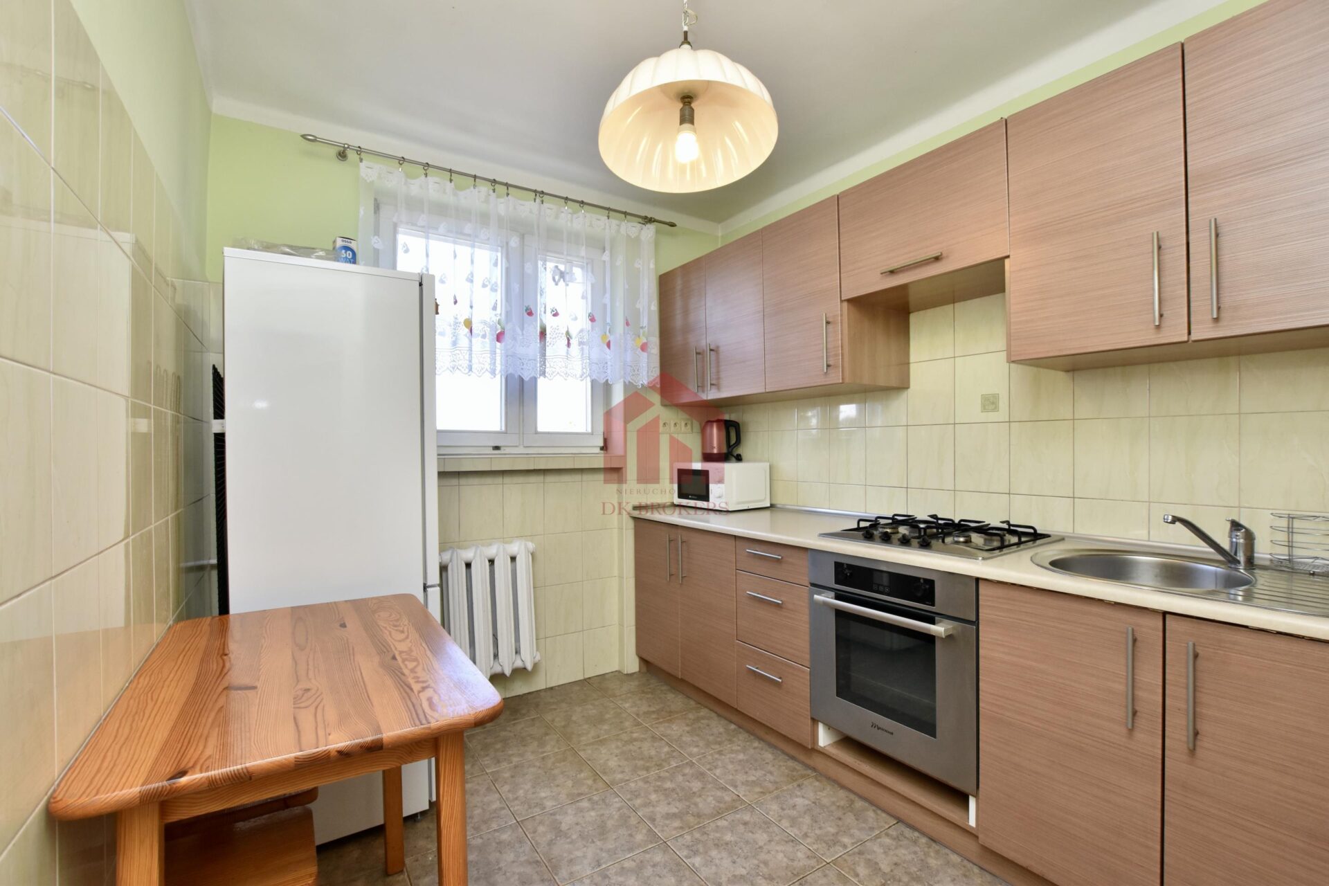 3-pok mieszkanie + niezależna kuchnia – obok WSIZ